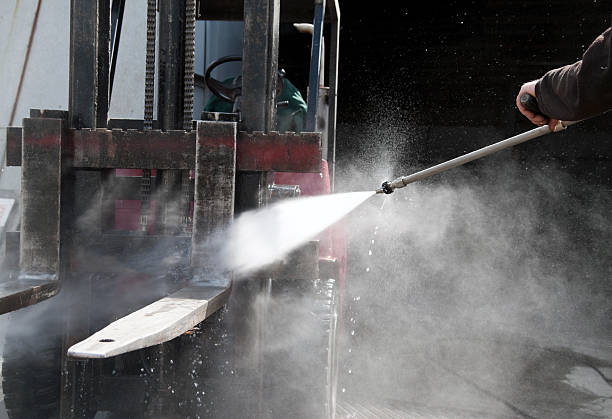 Professional  Pressure Washing Services in Gahanna, OH